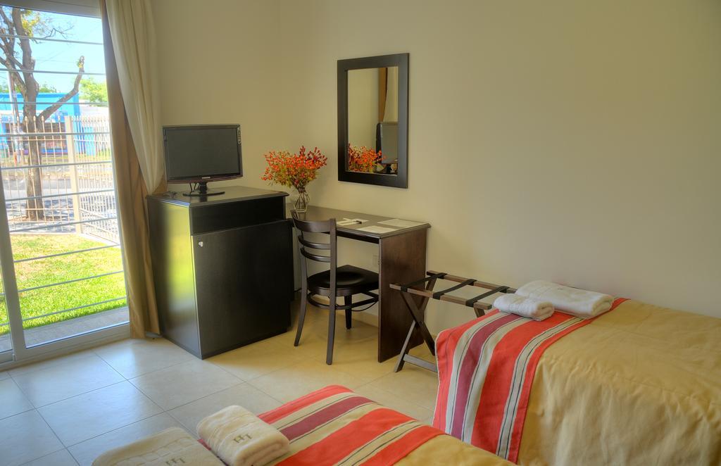 Laplace Hotel Córdoba Pokoj fotografie